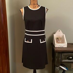 Karl Lagerfeld dress size 6. NWT.